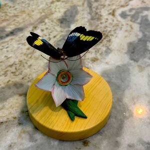 Franklin Mint Butterfly and Daffodil Figurine Mothers Day SALE